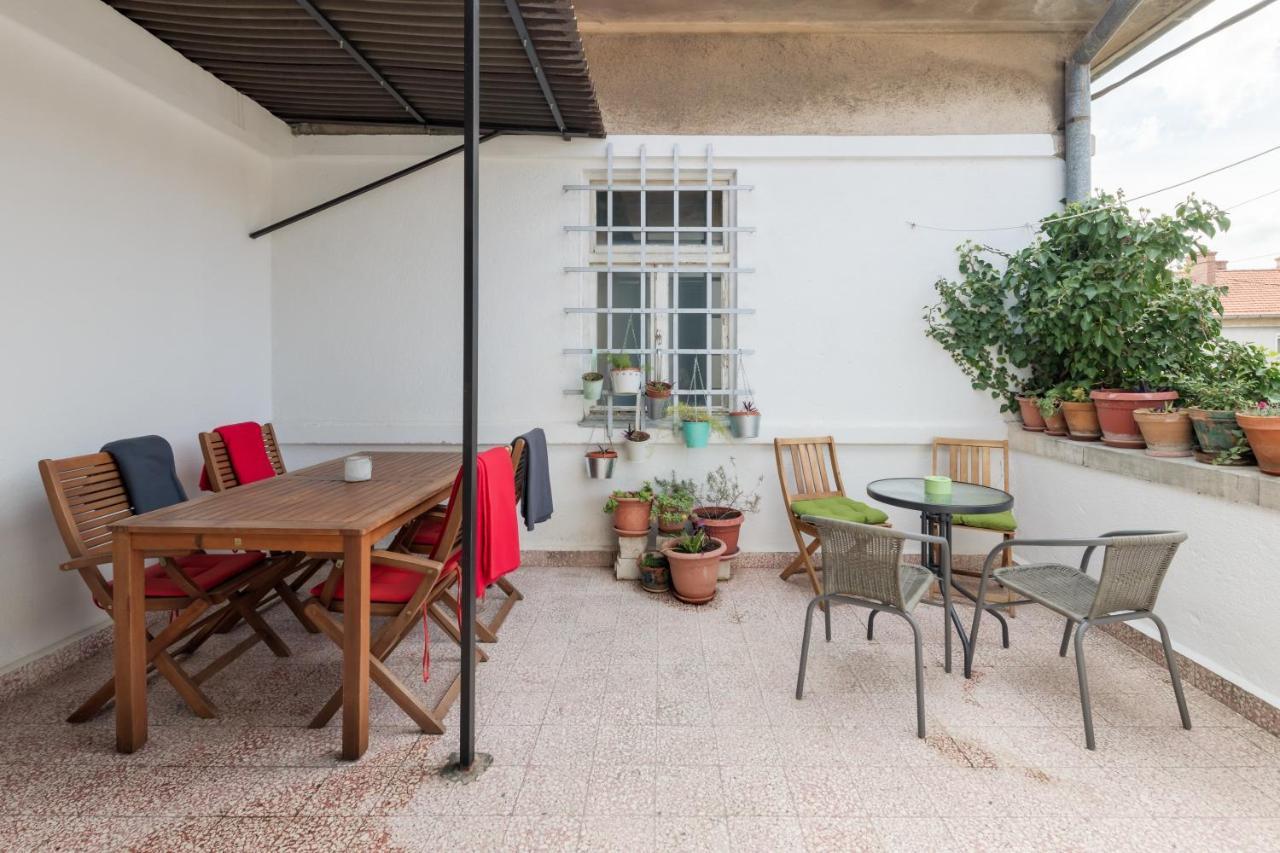 Apartment Dinka With Terrace สปลิท ภายนอก รูปภาพ